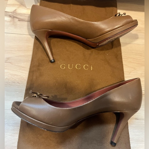 Gucci - Authentic Lamb Skin Leather Heals - Picture 14 of 15
